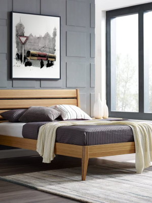 Sienna Platform Bed - Caramelized