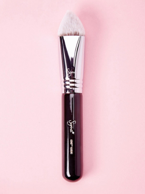 4dhd Kabuki Brush