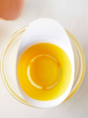 Williams Sonoma Egg Yolk Separator