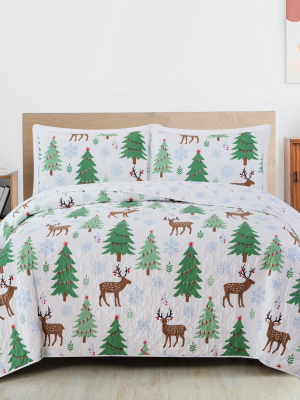 Great Bay Home Reversible Holiday Trees Printed Quilt Set