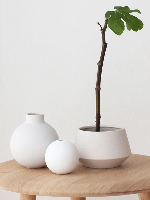 Ball Vase White 8cm