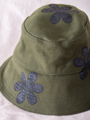 The Bucket Hat. -- Army With Daisy Stamp