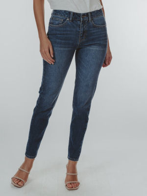Mid-rise Normal Jean