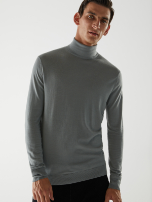 Merino Roll-neck Sweater