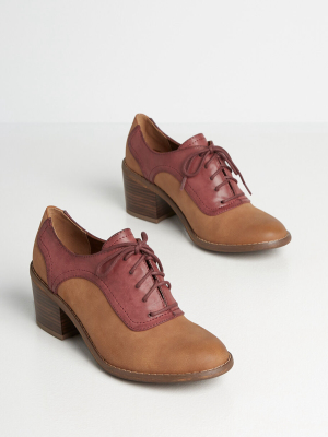 Step In, Step Out Oxford Heel
