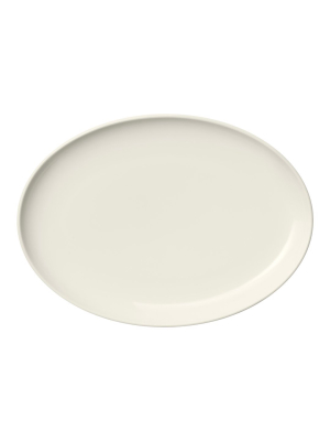 Essence Oval Plate