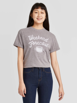 Women's Weekend Forecast: Football Short Sleeve Graphic T-shirt - Gray