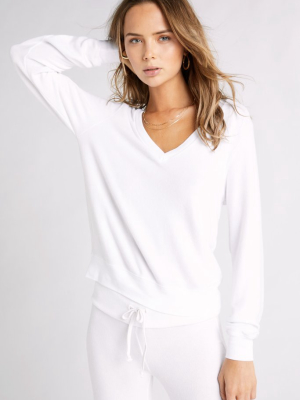 Baggy Beach Jumper Deep V | Clean White