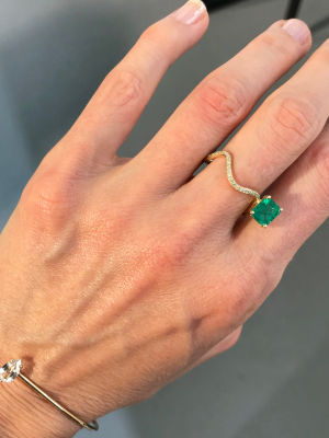 Petite Comète Emerald Ring