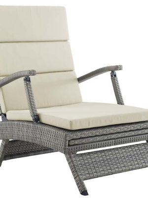 Vivian Chaise Outdoor Patio Wicker Rattan Lounge Chair