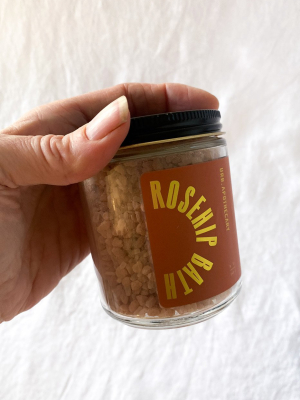 Urb Apothecary Rosehip Salt Soak