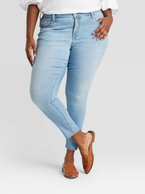 Women's Plus Size Mid-rise Skinny Jeans - Ava & Viv™ Light Wash