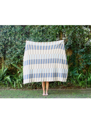 Happy Habitat Lanai Throw - Slate/blues/linen