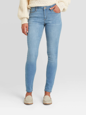 Women's Plus Size Mid-rise Skinny Jeans - Universal Thread™