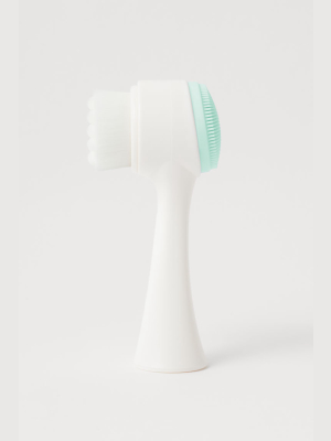 Cleansing Brush