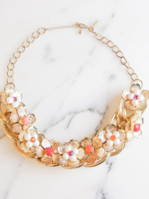 Vintage Chunky Gold White Flower Necklace
