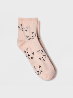 Women's Cat Faces Ankle Socks - Xhilaration™ Peach 4-10