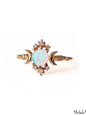 Wandering Opal Star And Diamonds Gold Ring