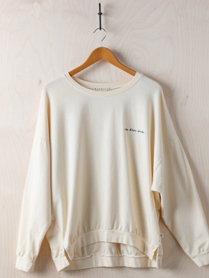 Vie Bien Aimee Cream Sweatshirt