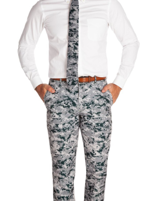 The Urban Evader | Digital Camo Tie