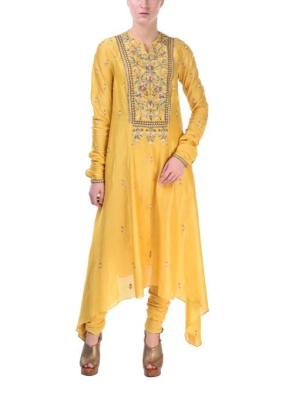 Asymmetrical Kurta & Ruffle Dupatta