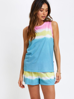 Spring Dip Dye Peak Tank