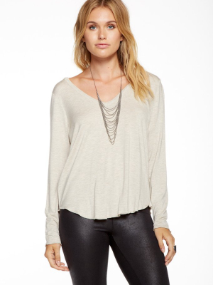 V-neck Drape Back Shirttail "t"