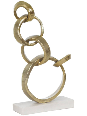 Interlock Rings On Stand, Gold