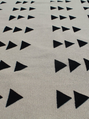 Happy Habitat Triple Triangles Throw - Black/linen