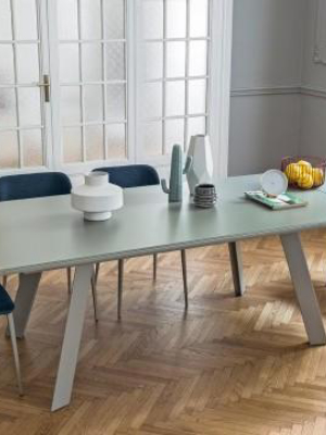 Alexander Extendable Dining Table By Midj