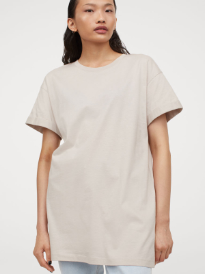 Long T-shirt