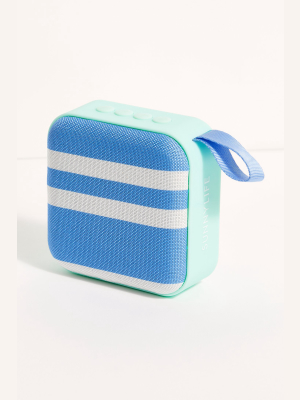 Travel Speaker