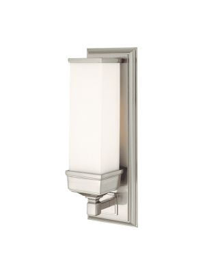 Everett 1 Light Wall Sconce Satin Nickel