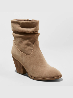 Women's Cianna Heeled Slouch Bootie - Universal Thread™