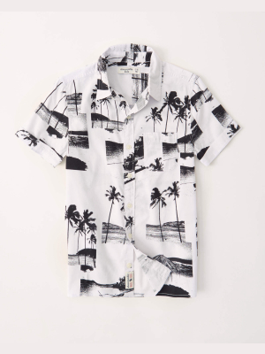 Short-sleeve Button-up