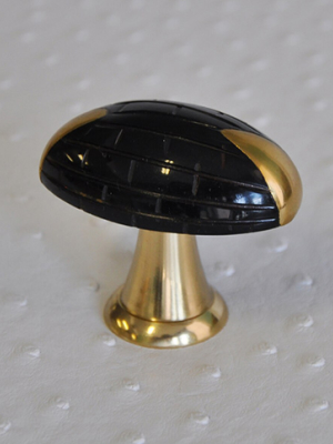 Scored Oval Knob With Brass Detail In Various Colors