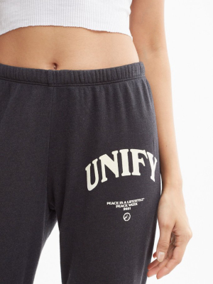 Unify Classic Sweatpant