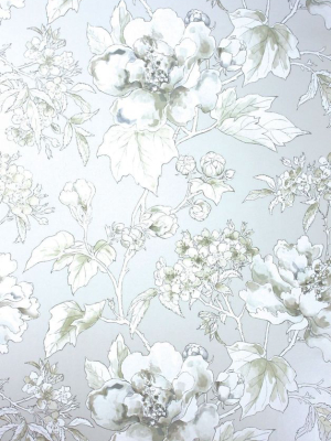 Sample Benington Wallpaper In Silver From The Woodsford Collection By Nina Campbell