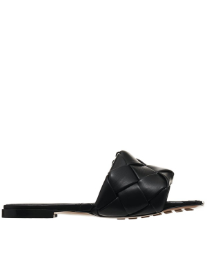 The Lido Flat Sandal (608853vbss0-1000-black)