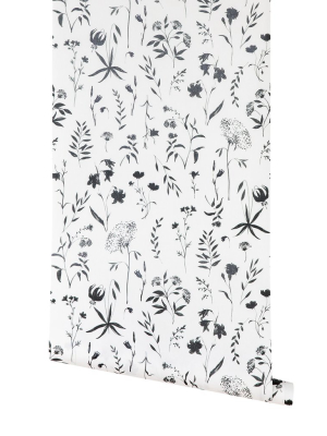 Juno Floral In White Wallpaper