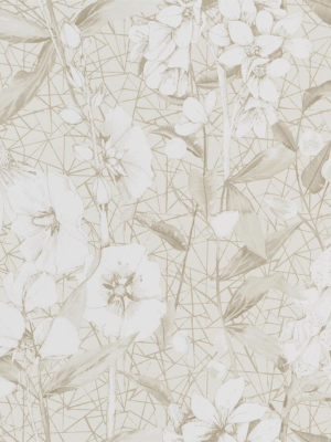 Emelie Wallpaper In Vanilla From The Mandora Collection By Designers Guild