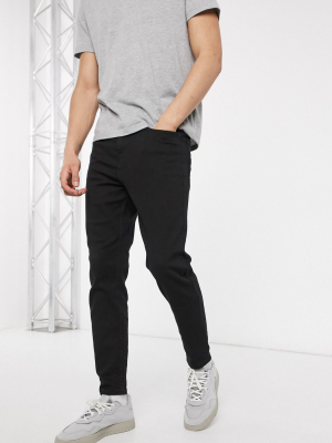 New Look Tapered Jeans In Black