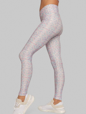 Riviera Ruched Crossover Legging
