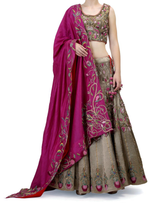 Sleevless Blouse & Lehenga Set