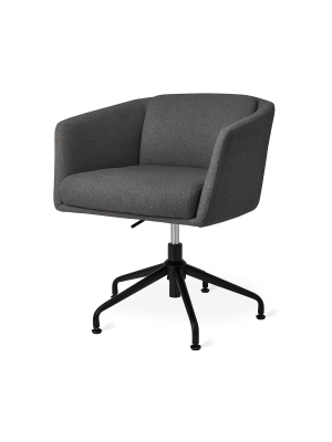 Radius Chair