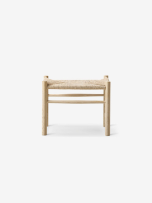 Wegner J16 Stool