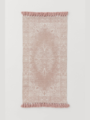 Tasseled Cotton Rug