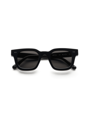 #04 Sunglasses In Black