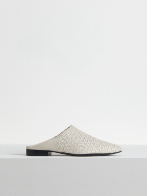 Babouche In Woven Leather - White