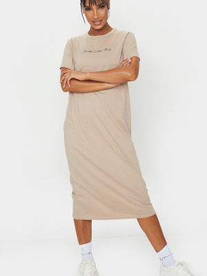 Prettylittlething Taupe Midi T Shirt Dress